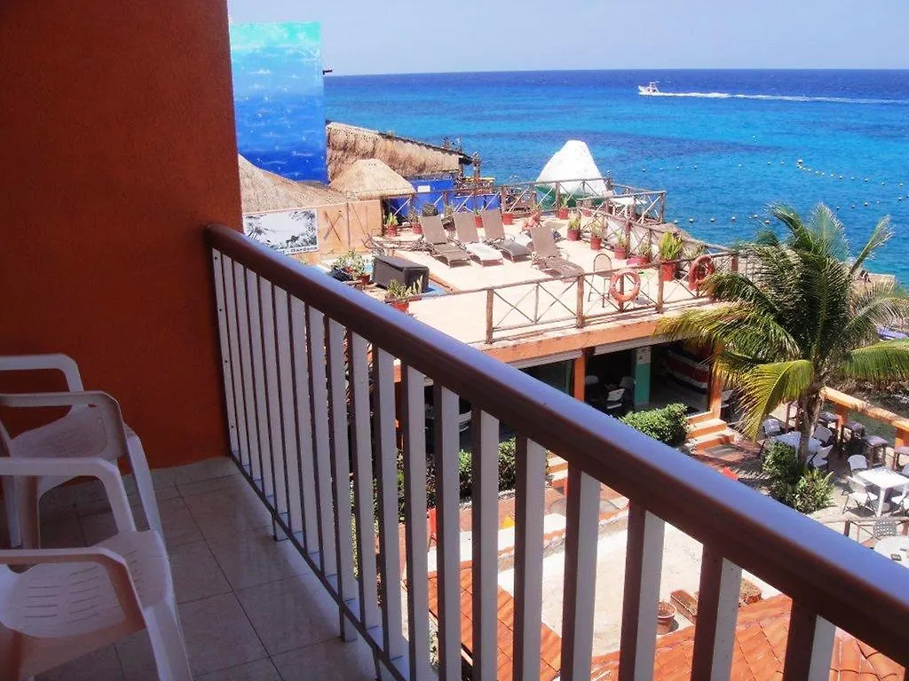 ***  Hotel Barracuda Cozumel Mexico